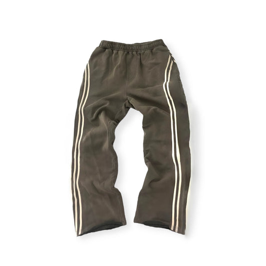 V9 TAUPE WASH SWEATS